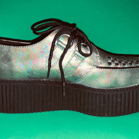 Tuk Oil Slick Holographic Creepers (G) - Picture 5 of 5